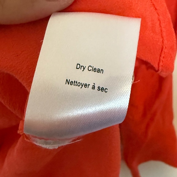 Aritzia Babaton 100% silk Talula Orange Button-Down Utility Shirt Blouse - XS - Picture 6 of 7